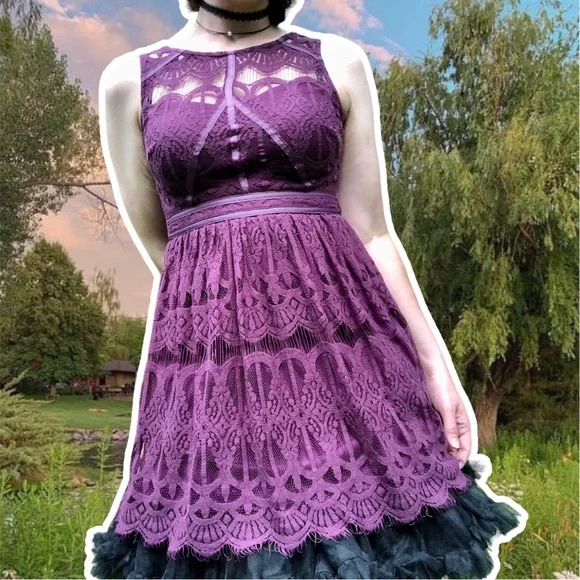 Lily Rose Dresses | True Vintage Y2k Empire-Waist Lined Aubergine Lace Mini Dress, Size Xs | Color: Purple/Red | Size: Xs | Quietmccabe's Closet